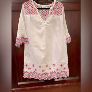 Vineyard Vines embroidered beach coverup or casual dress. Size 14.